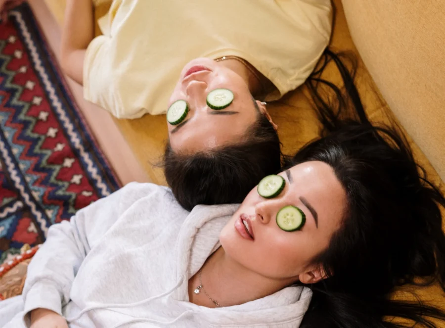 Dermaplaning Facial